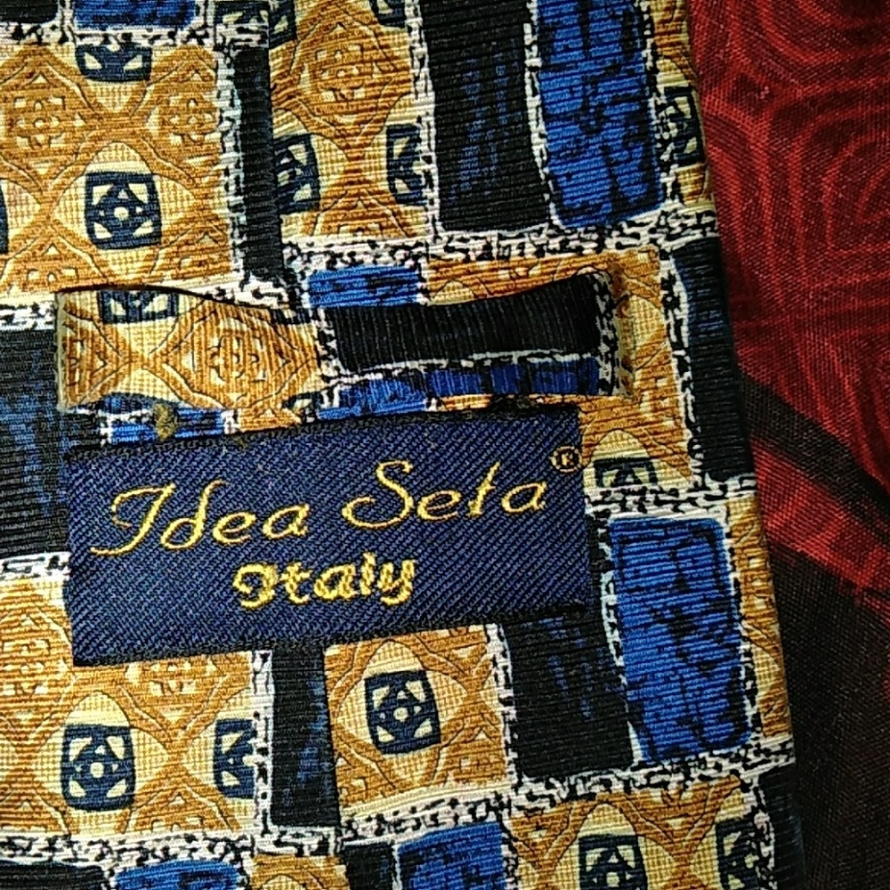 TIE